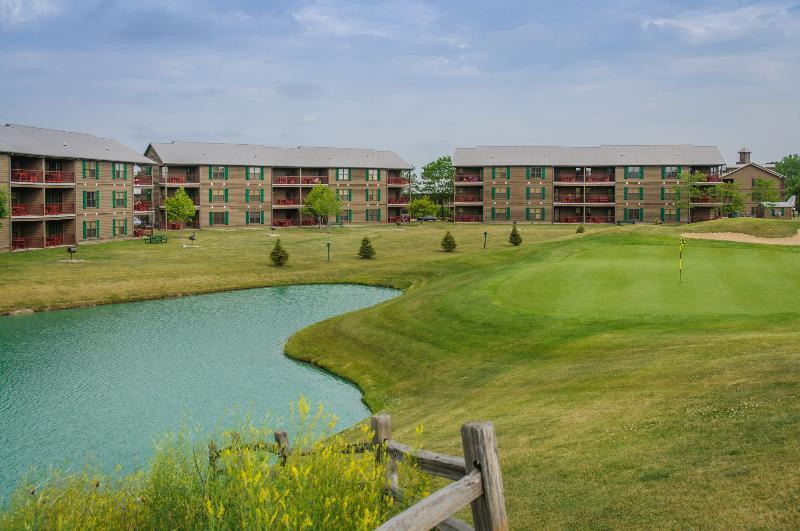 Hotel Club Vacations Fox River At